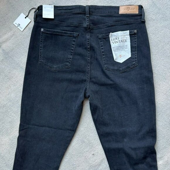7 for All Mankind High Waist Ankle Skinny Jeans Size 32 NWT - Picture 9 of 9
